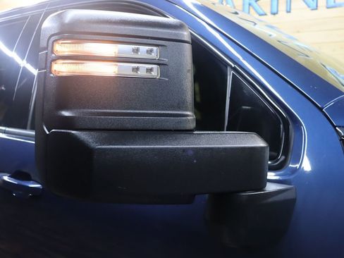 Used 2020 GMC Sierra 2500 AT4 w/ AT4 Preferred Package image 8