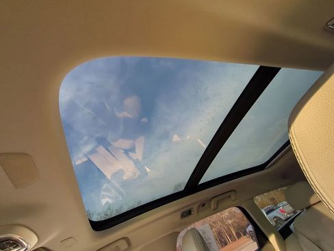 Used 2020 Volvo V90 T6 Cross Country image 20