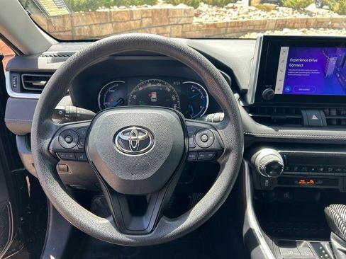 Used 2024 Toyota RAV4 AWD Hybrid image 20