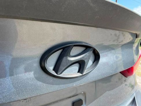 Used 2018 Hyundai Elantra Sport FWD image 9