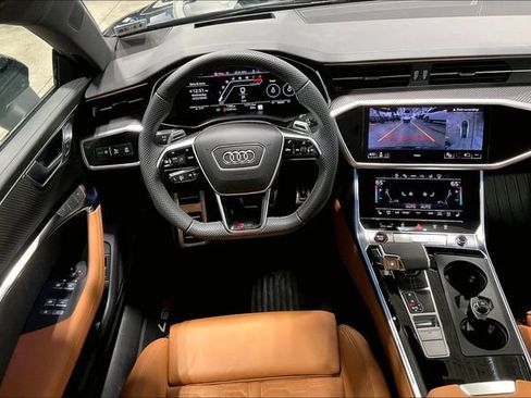 Used 2024 Audi RS 7 Performance AWD/4WD image 5