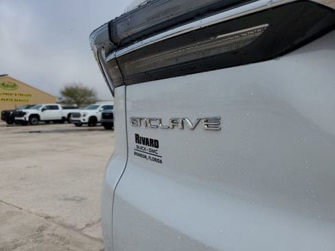 New 2026 Buick Enclave Avenir w/ Super Cruise Package FWD image 9