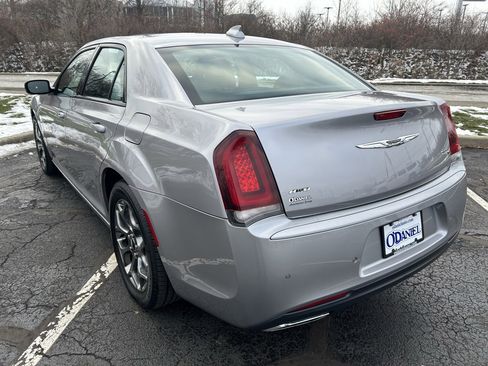 Used 2017 Chrysler 300 S w/ 300S Premium Group image 25