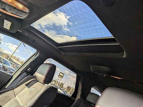 Used 2023 Dodge Durango R/T image 13