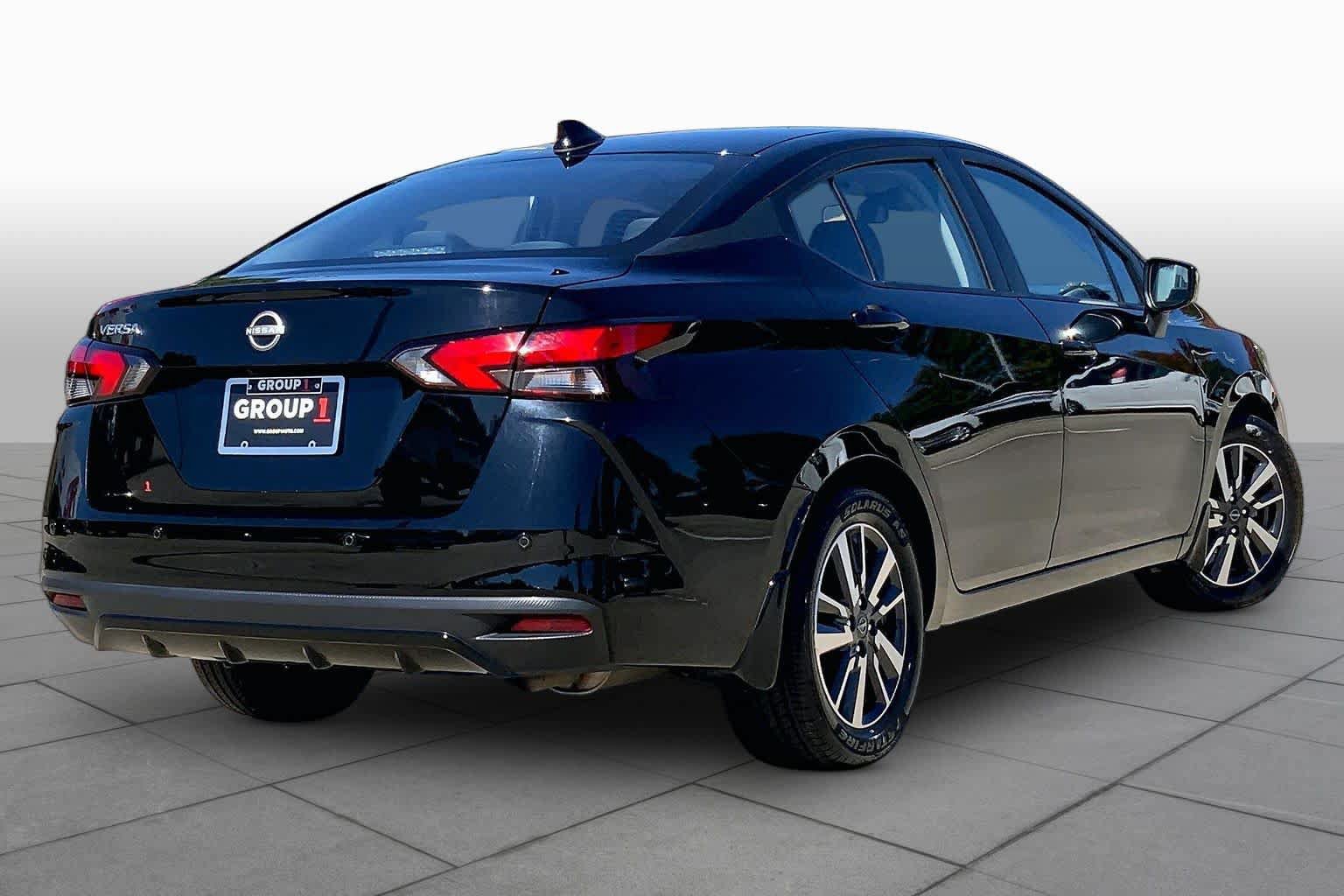 Used 2025 Nissan Versa SV w/ Trunk Package FWD image 12