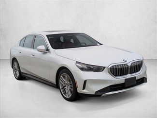 Used 2025 BMW 530i xDrive w/ Premium Package video 3