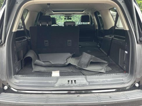Used 2024 Ford Expedition Max XLT AWD/4WD image 6