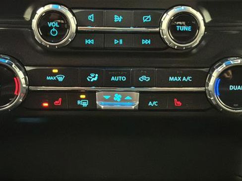 Used 2024 Ford F150 XLT w/ Equipment Group 302A MID image 36