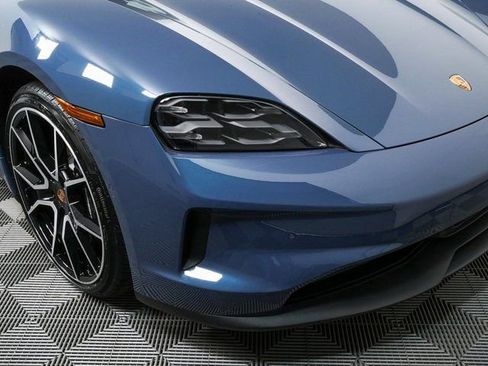 New 2026 Porsche Taycan image 40