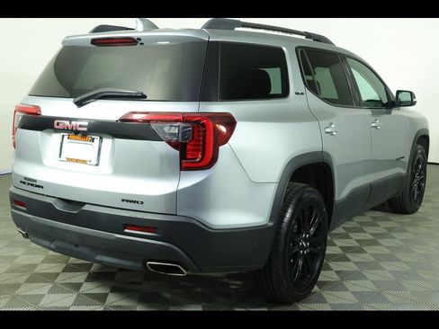 Used 2023 GMC Acadia SLE w/ Driver Convenience Package image 14
