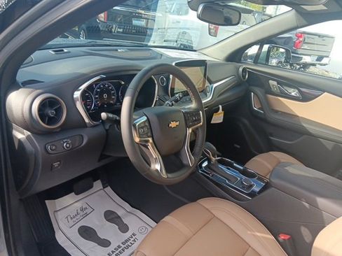 New 2025 Chevrolet Blazer Premier image 28