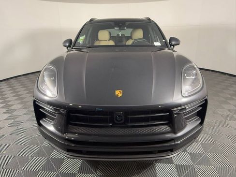 New 2026 Porsche Macan image 10