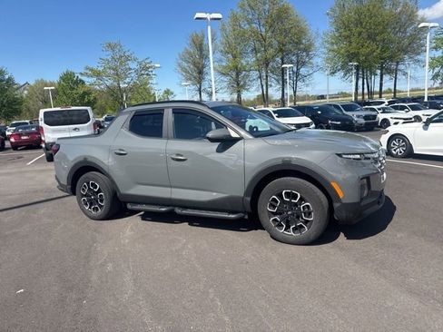 Used 2022 Hyundai Santa Cruz SEL Premium AWD/4WD image 6