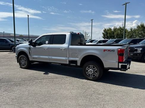 Used 2024 Ford F250 Lariat AWD/4WD image 11