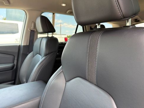Used 2023 Honda Pilot EX-L image 4