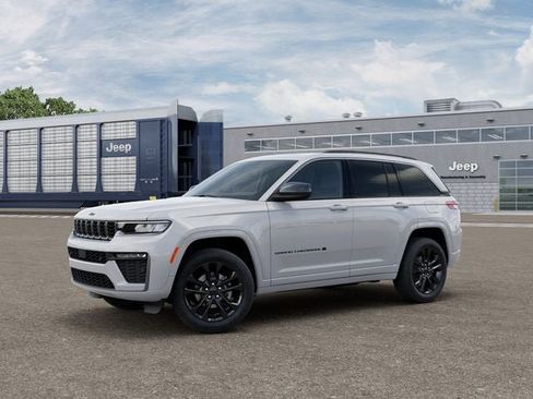 New 2026 Jeep Grand Cherokee Limited AWD/4WD image 2