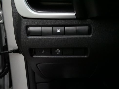 Used 2023 Nissan Rogue SV AWD/4WD image 27
