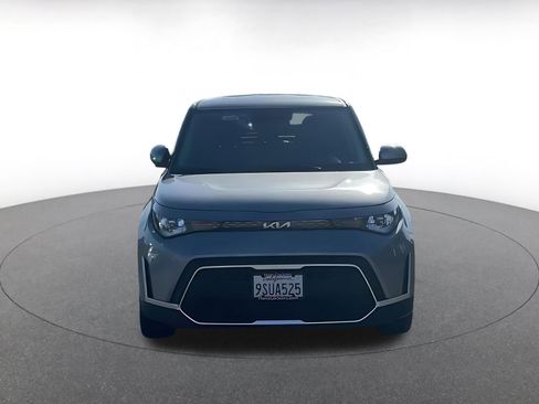 Used 2025 Kia Soul LX w/ LX Technology Package image 3