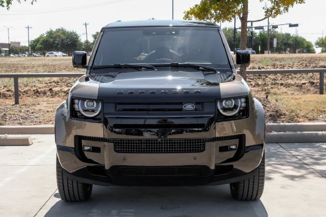 New 2026 Land Rover Defender 110 X AWD/4WD image 6