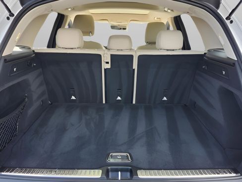 Used 2020 Mercedes-Benz GLC 300 4MATIC image 34