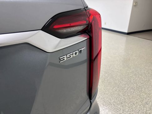 Used 2024 Cadillac XT6 Luxury image 10