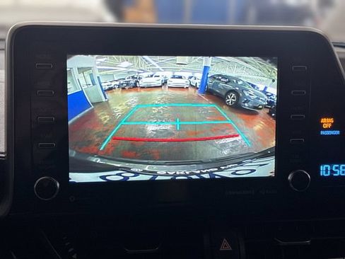 Used 2019 Toyota C-HR Limited FWD image 23