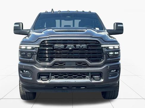 Used 2025 RAM 2500 Laramie w/ Night Edition AWD/4WD image 9