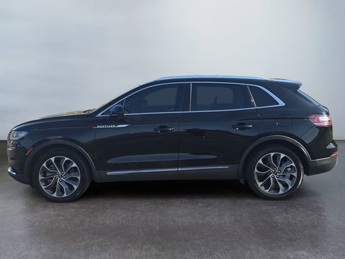 Used 2021 Lincoln Nautilus Reserve FWD image 2