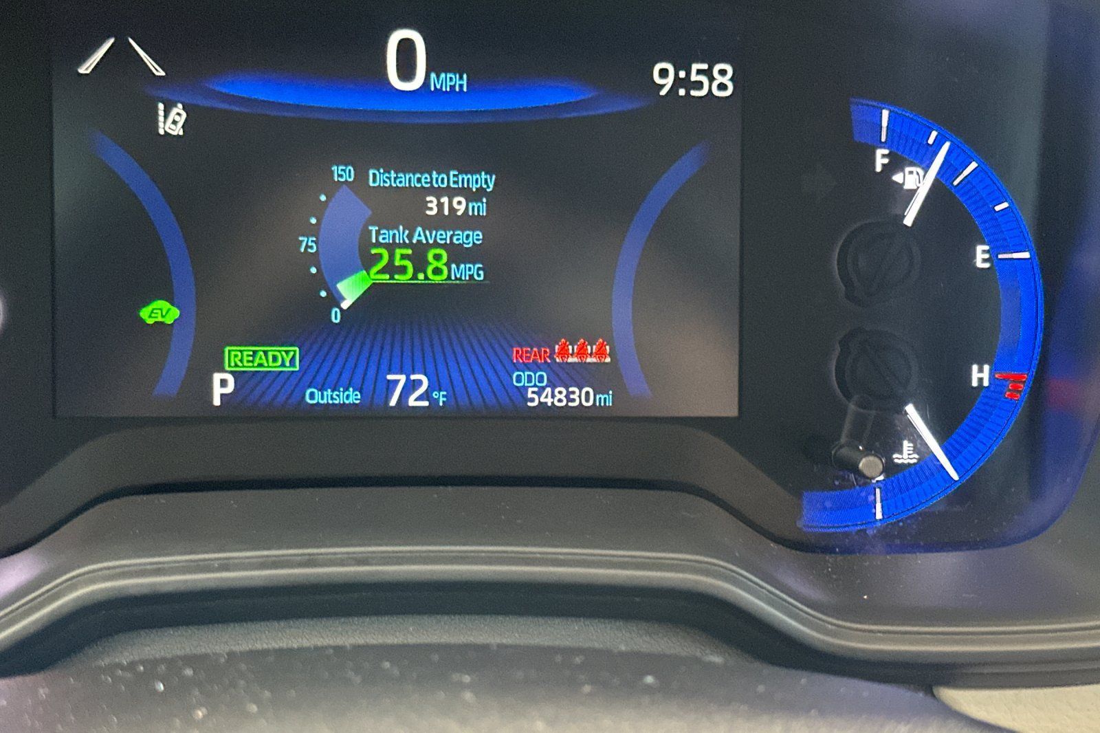 Used 2022 Toyota Corolla LE FWD image 29