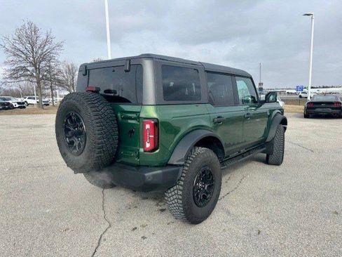 Used 2023 Ford Bronco Wildtrak image 9