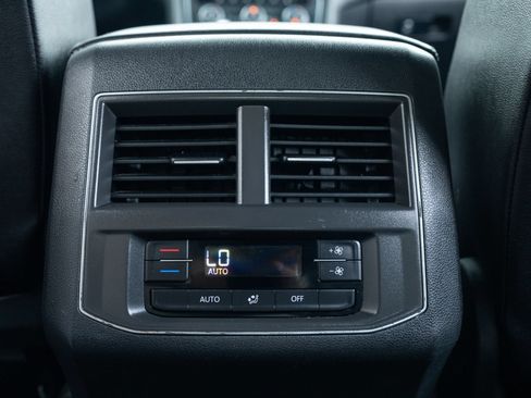 Used 2019 Volkswagen Atlas SE AWD/4WD image 34