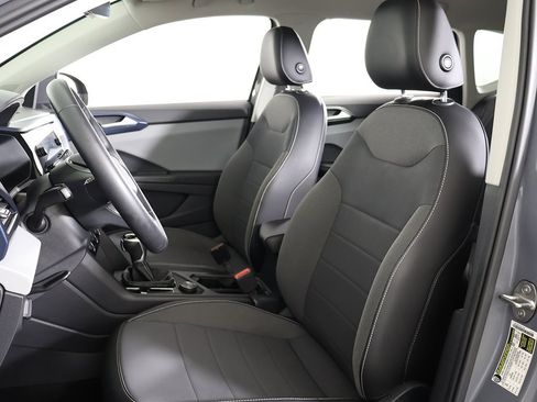 Used 2022 Volkswagen Taos SE w/ Driver Assistance Package image 27