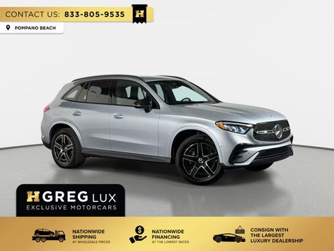 Used 2025 Mercedes-Benz GLC 300 4MATIC w/ AMG Line image 1