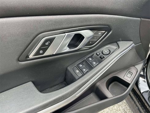 Used 2021 BMW M340i xDrive w/ Driving Assistance Package image 17