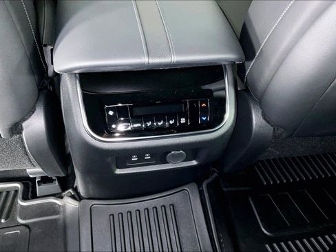 New 2026 Nissan Armada SV RWD image 40