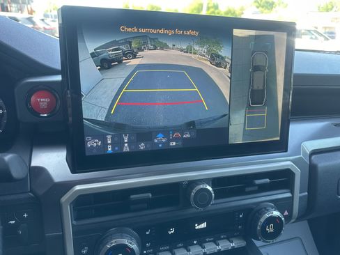 Used 2024 Toyota Tacoma TRD Sport w/ TRD Sport Premium Package AWD/4WD image 37