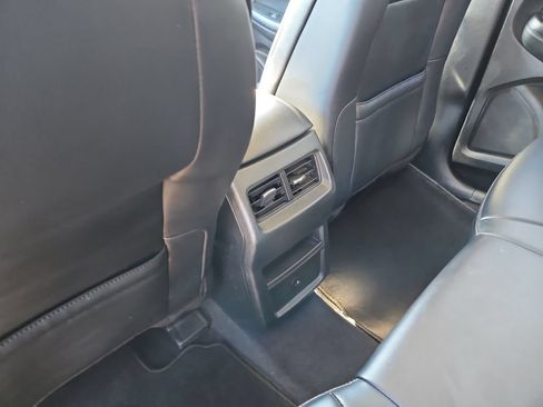 Used 2024 Ford Edge SEL AWD/4WD image 13