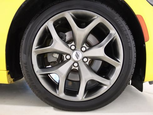 Used 2017 Dodge Charger R/T w/ Beats Audio Group image 72