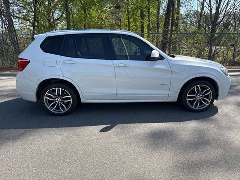 Used 2016 BMW X3 xDrive28i image 11