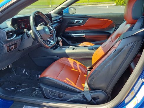Certified 2024 Ford Mustang Premium RWD image 8