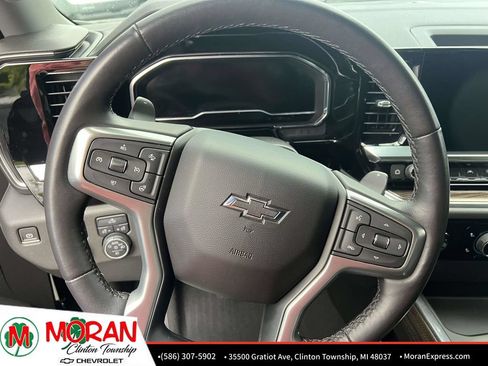 Used 2023 Chevrolet Silverado 1500 LT Trail Boss w/ LPO, Dark Essentials Package AWD/4WD image 14