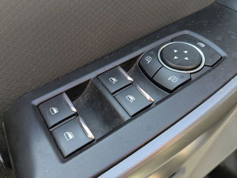 Used 2022 Ford F150 XLT image 10