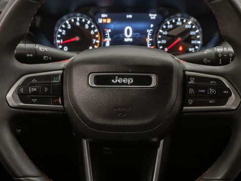 Used 2022 Jeep Compass Trailhawk AWD/4WD image 16