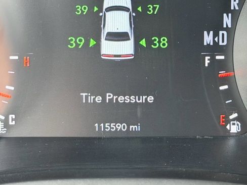 Used 2016 Dodge Challenger R/T Plus image 28