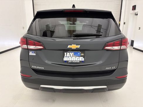 Used 2023 Chevrolet Equinox LT AWD/4WD image 18
