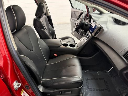 Used 2014 Toyota Venza Limited AWD/4WD image 14