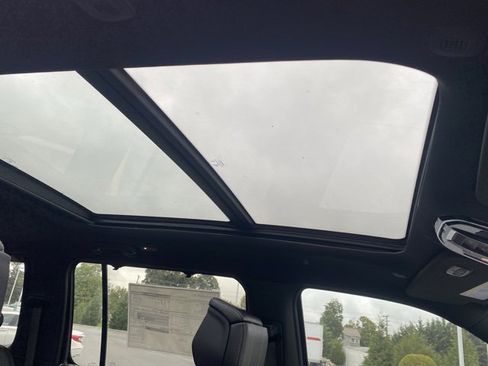 New 2024 Jeep Grand Wagoneer Series I w/ HD Trailer Tow Package image 30