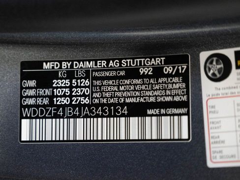 Used 2018 Mercedes-Benz E 300 image 29