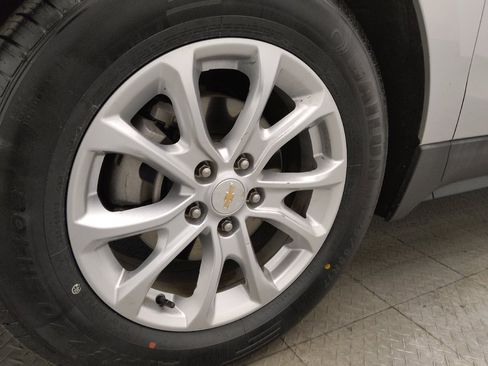 Used 2018 Chevrolet Equinox LT image 31