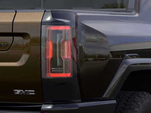 New 2025 GMC Hummer EV 3X w/ Extreme Off-Road Package image 11